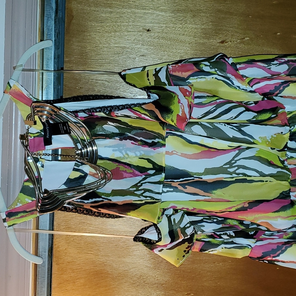 Ashley Stewart size 16 sleeve list dress